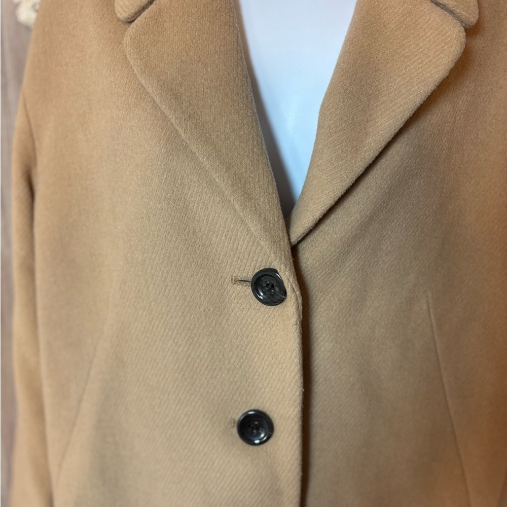 Talbots Elegant Tan and Black Women's Pea Coat - Picture 3 of 6